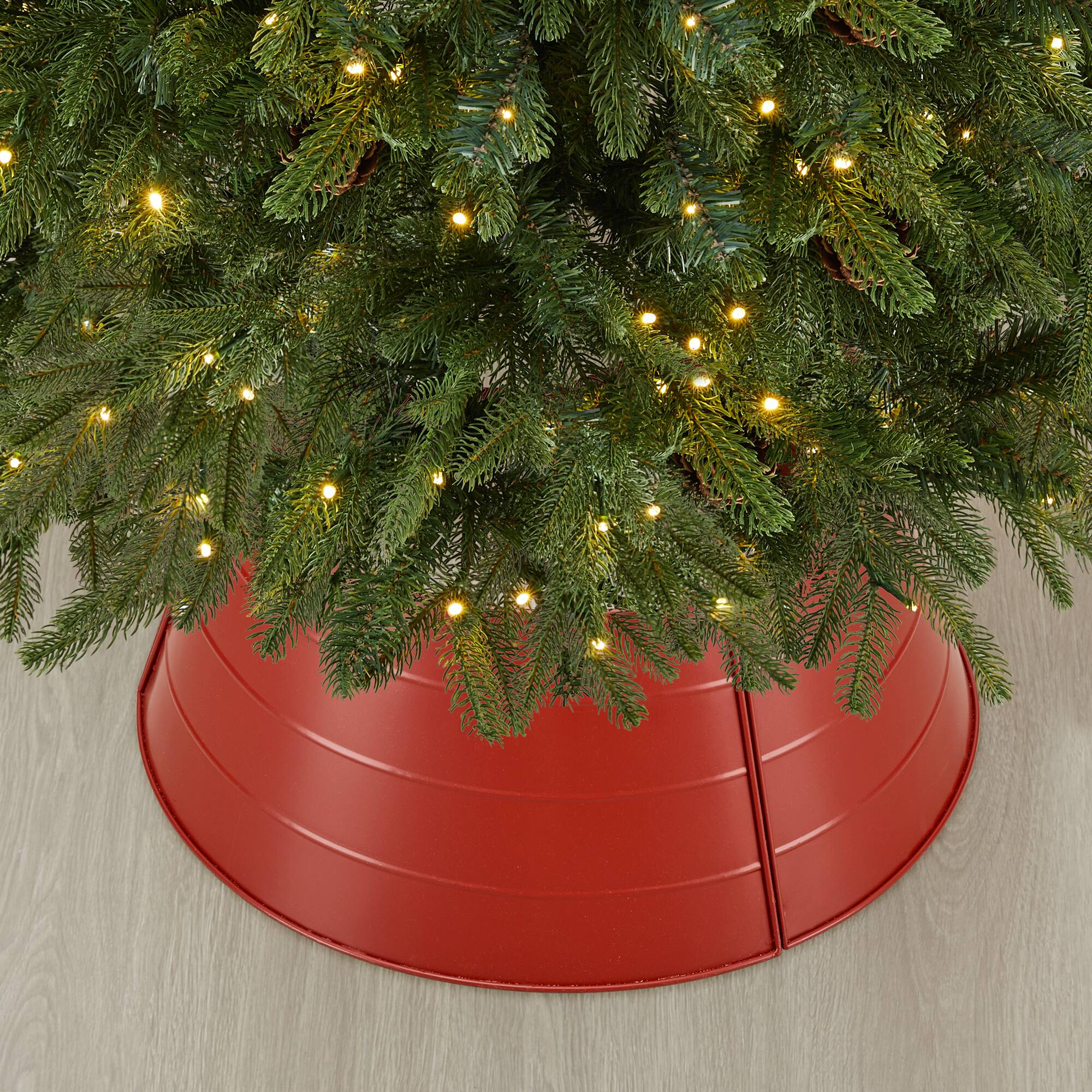 Glitzhome® 22" Christmas Painted Red Metal Tree Collar